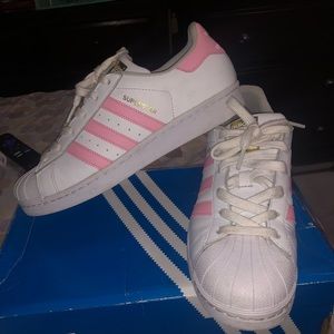 Adidas sneaker